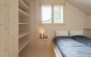 holzx_moosegg_03_23_0136_small